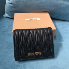 Miu Miu  pocket wallet_black