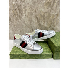 Gucci_Sneakers_Silvery