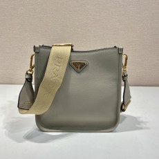 Prada ReEdition_Grey