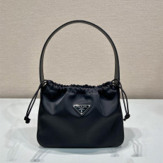 Prada ReEdition_Black