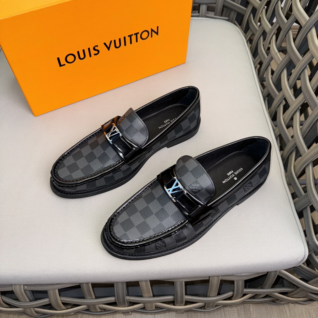 LV_Doug Shoes_Black Grey